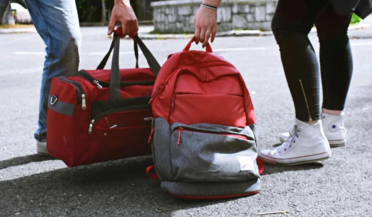 Traveling Without Luggage: Is It Actually Possible (or Just a Pinterest Myth)?